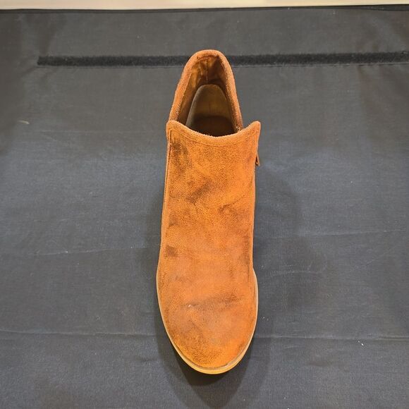 SO LOW BLOCK-HEEL SLIP-ON STYLE BOOTIE - Picture 12 of 15